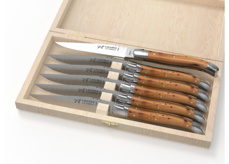 Service de 6 couteaux Laguiole avec un manche en bois de genévrier et mitres inox image 1