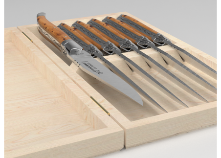 Service de 6 couteaux Laguiole avec un manche en bois de genévrier et mitres inox image 5