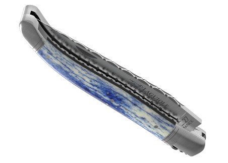 Couteau Laguiole prestige avec un manche en os de girafe teinte bleu et mitres inox image 4