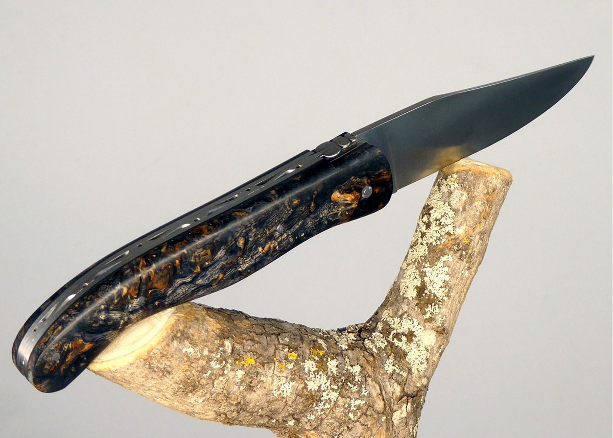 Birch wood dyed dark - Hunting Knives - Laguiole hunting knife   Handle made with Birch Wood No bolster Classic Spring, Welded B