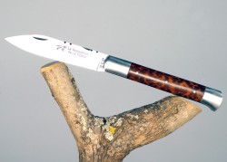 Roquefort knife with its Amourette wood Handle image 2