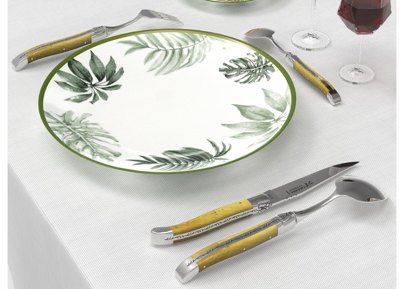 Laguiole steak knives set with boxwood handle and stainless steel bolsters image 12