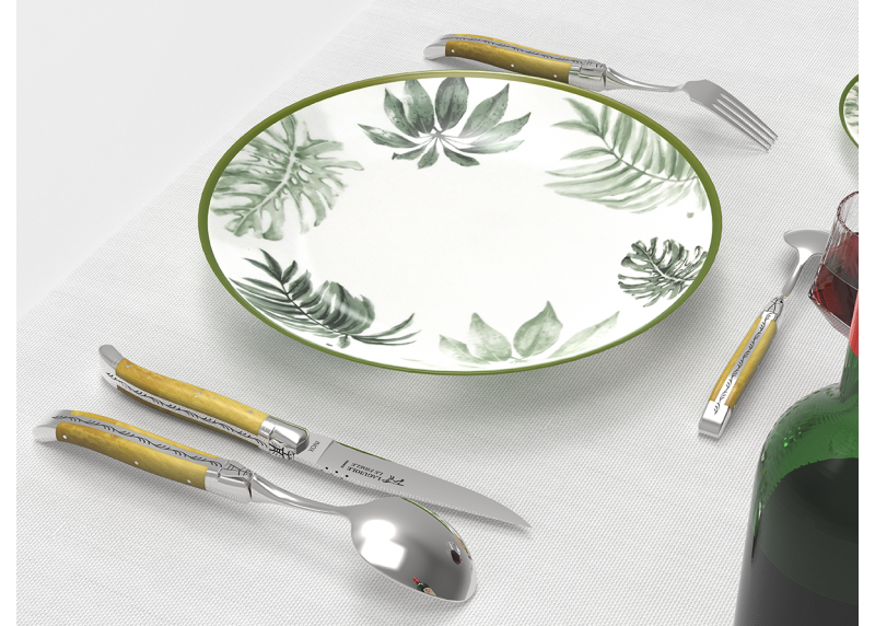 Laguiole steak knives set with boxwood handle and stainless steel bolsters image 14