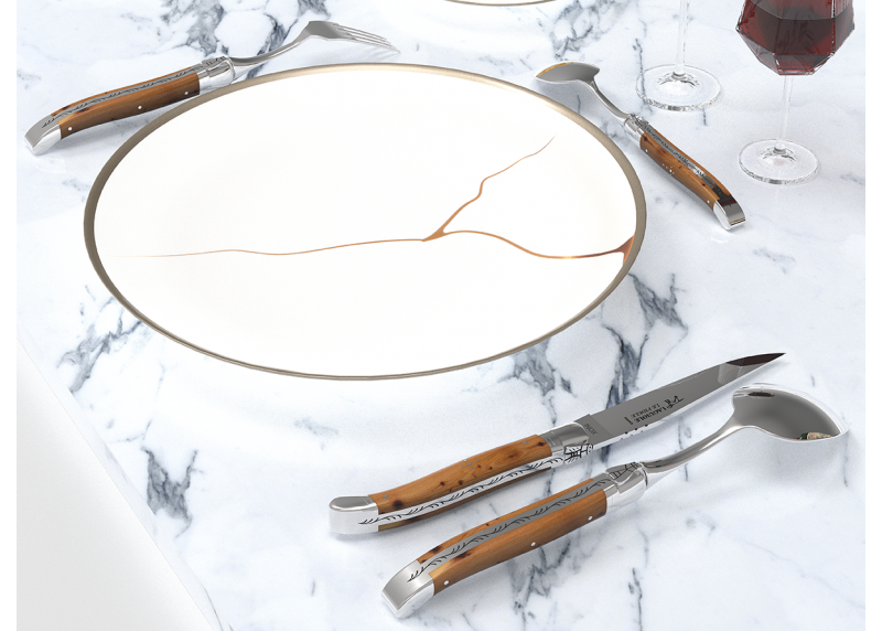 Laguiole steak knives set with juniper wood handle and stainless steel bolsters image 8