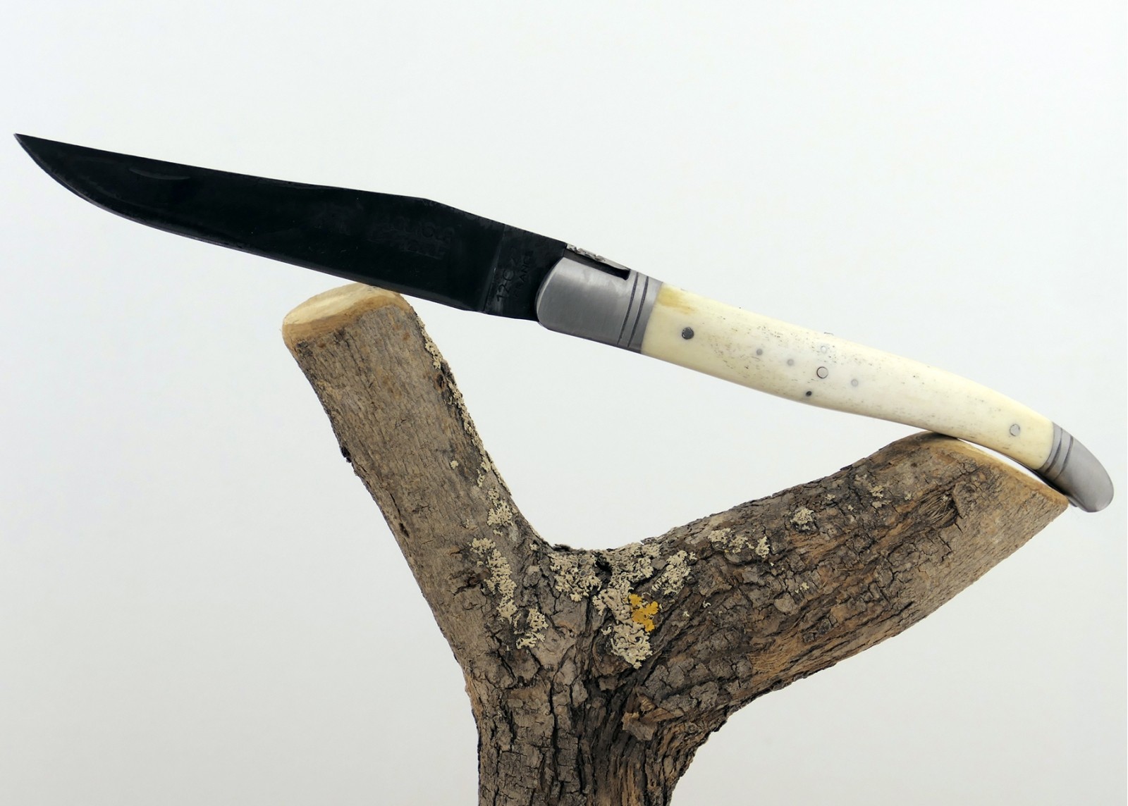 Forged laguiole knife, with its Bone Handle. image 10