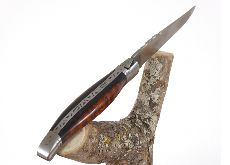 Ebony and amourette wood - Rounded Laguiole Knives - Laguiole folding knife - Rounded edition   Handle made with Ebony and amour