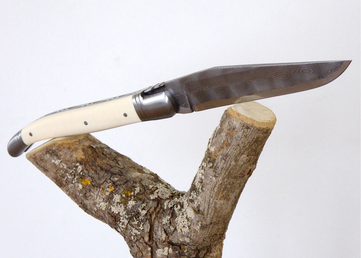 Ivoire de Mammouth - Laguiole Collection «Sauvage» - Couteau pliant de prestige - collection sauvage   Manche en Ivoire de Mammo