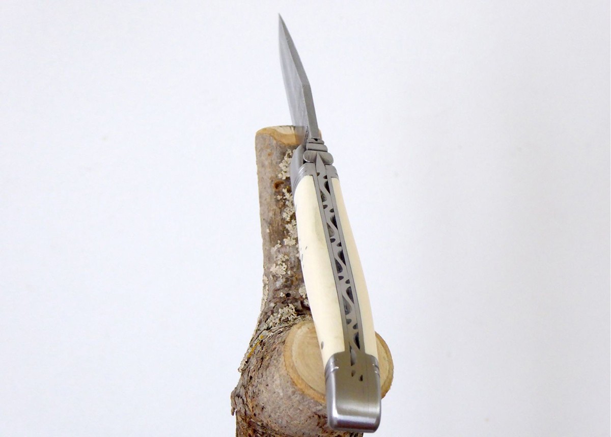 Ivory of Mammoth - Laguiole «Savage» Collection - Laguiole folding knife - Savage edition   Handle made with Mammoth Ivory 2 sta