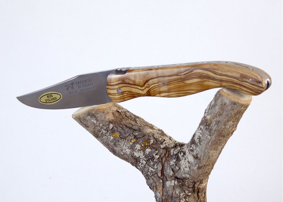 Olive wood - Hunting Knives - Laguiole hunting knife   Handle made with Olive Wood No bolster Classic Spring, Welded Bee Guilloc