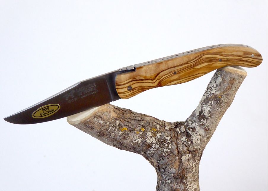 Olive wood - Hunting Knives - Laguiole hunting knife   Handle made with Olive Wood No bolster Classic Spring, Welded Bee Guilloc