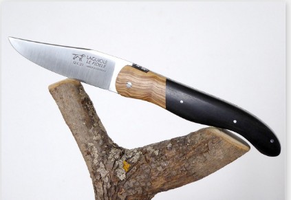 Laguiole range: hunting knives Laguiole hunting knives (range overview image)